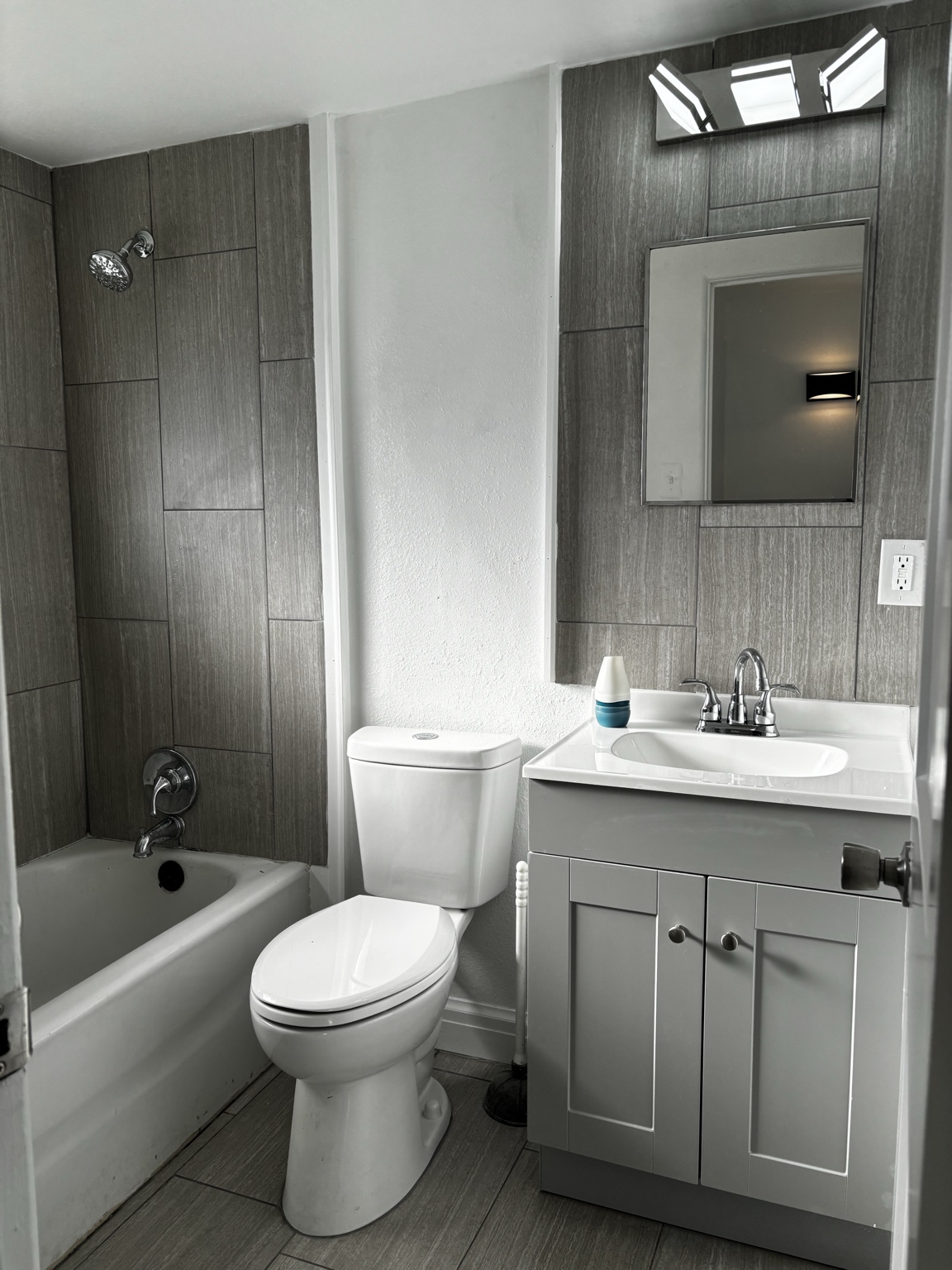 Bathroom remodeling project
